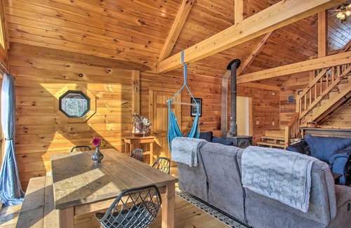 Fryeburg Cabin | Dog-Friendly, Secluded Cabin: Close to Hiking