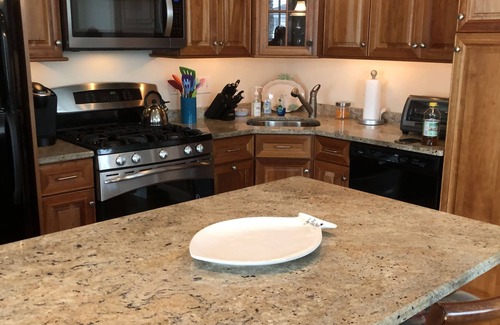 Stone Harbor House | Dog Friendly Townhome in the heart of Stone Harbor