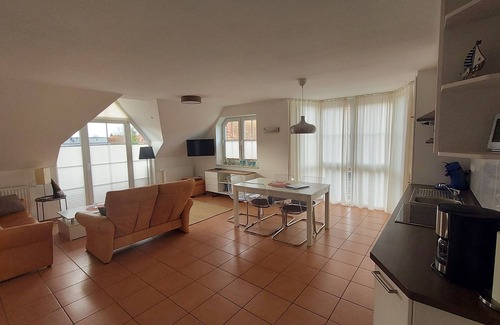 Norden Apartment | Dog-friendly vacation apartment (75sqm) for 4 people with balcony & infrared cabin