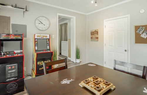 Lookout Mountain House | DOG FRIENDLY - Welcome to Lookout Ridge Place! Large newly renovated main home