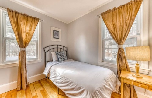 Kennebunk House | Dog Heaven! Fenced Yard in Downtown Kennebunk!