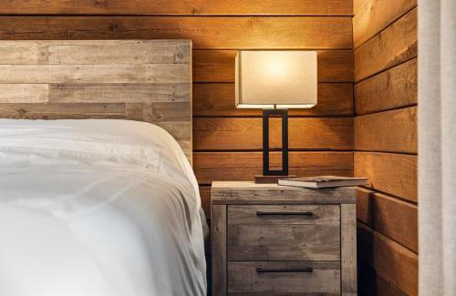 Clyde House | Dogwood Cabin