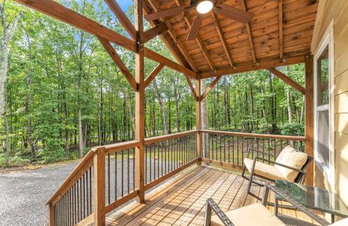 Trenton House | Dogwood Cottage with Private Fire Pit & Sleeps 6