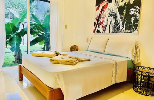 Playacar Bed & Breakfast | Dolce Vita Caribe B&B
