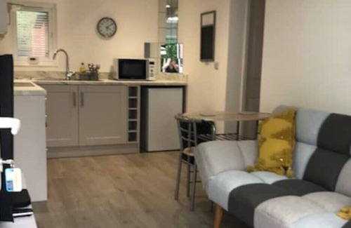Colchester Apartment | Dolly Cottage Colchester
