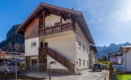 Predazzo Apartment | DolomiApartments - Casa Ornella