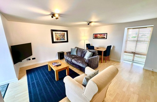 Ardersier Apartment | Dolphin Bay - Beautiful 1 Bedroom Apartment