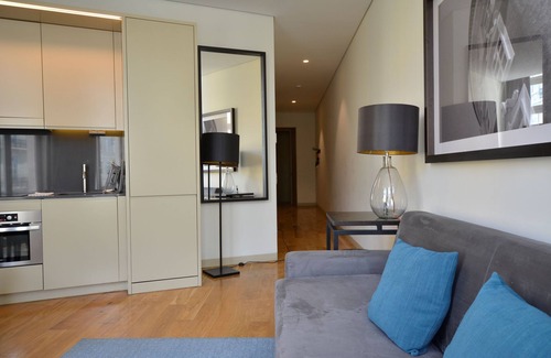 Sao Paulo Apartment | Dom Luis I Prestige Flat 18