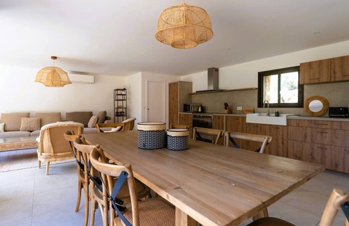 San-Gavino-di-Carbini House | Domaine de Gialla Bergerie I Pini, 8 pers, piscine chauffée, 10 mn plage