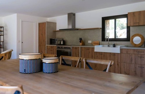 San-Gavino-di-Carbini House | Domaine de Gialla Bergerie I Pini, 6 pers, piscine chauffée, 10 mn plage