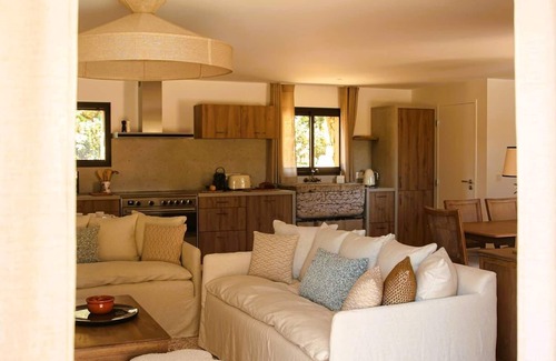 San-Gavino-di-Carbini House | Domaine de Gialla Bergerie Prugna, 6 pers, piscine chauffée, 10 mn plage