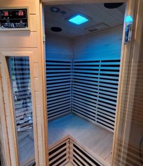 Salles House | Domaine de Cachaou Villa Leyr'ial sauna & spa