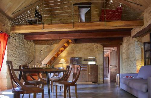 Vitrac House | Domaine de Cantegrel - Gîtes de Charme et Suite Troglodyte en Périgord