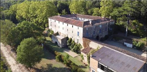 Lamalou-les-Bains Apartment | Domaine de Coubillou