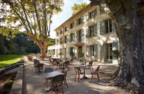 Lauris Hotel | Domaine de Fontenille