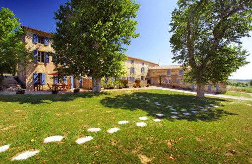 Aragon House | Domaine de Garille