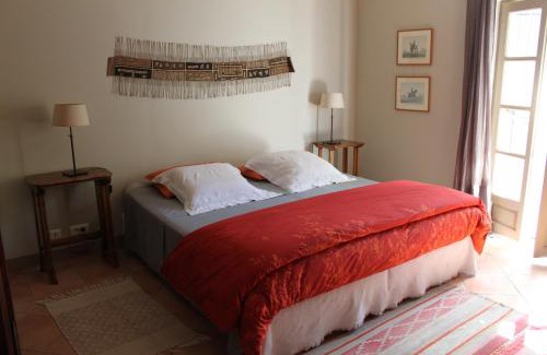 Beziers Bed & Breakfast | Domaine de Manteau-Bleu