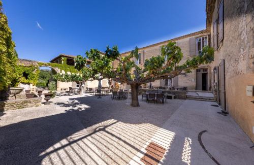 Sernhac Hotel | Domaine Des Escaunes