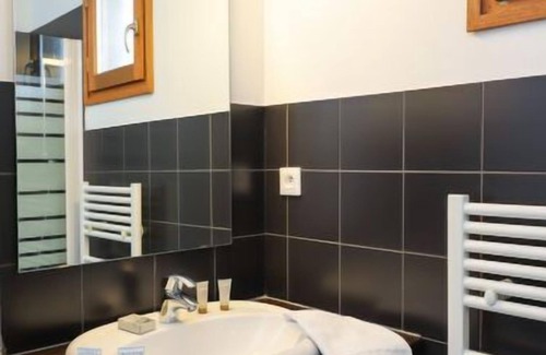 Meyrignac-l'Eglise House | Domaine des Monédières - Chalet 6 pax by Interhome