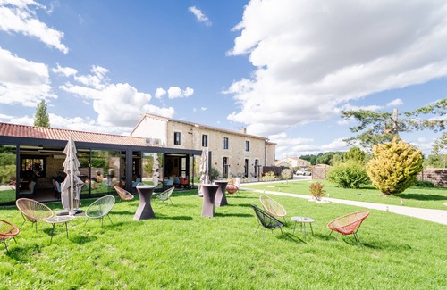 Mignaloux-Beauvoir Apartment | Domaine du Vieux Porche