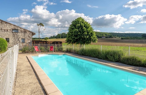 Trentels House | DOMAINE LA GRANJA - Lou Prat