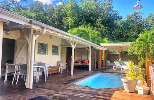 Deshaies House | Domaine Palm Lodges Villa Alizés