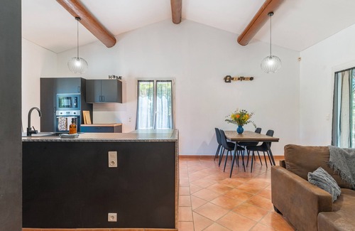 Roussillon House | Domaine Plan des Devens