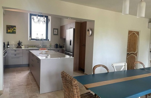 Saint-Thibery House | Domaine Viticole de Luxe à Deux pas Depézenas