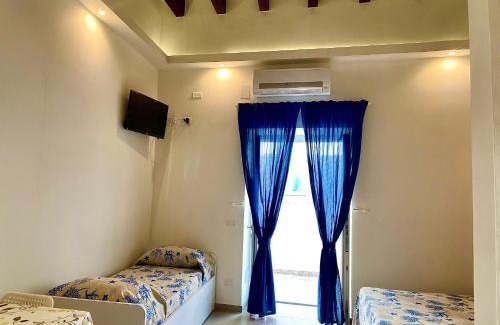 Ponza House | Domus Ɫ Ponza