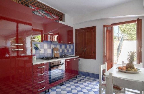 Addaura Apartment | Domus Sicily - The Scirocco's Cueva - Private Garden