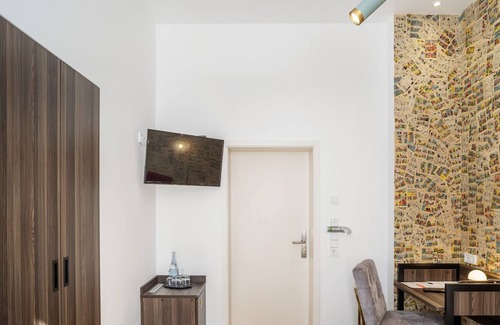 Heidelberg City Centre Apartment | Donald Duck