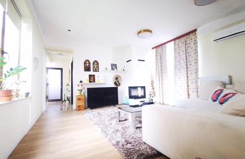 Cluj-Napoca Apartment | Donath Loft