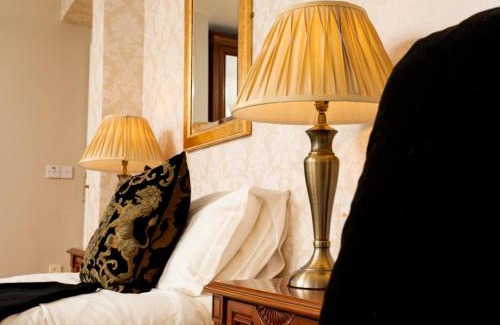 Lecemy House | Donegal Manor