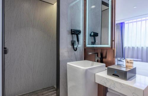 Dongguan Hotel | Dongguan Fenggang Weiduo Hotel