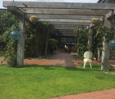 Waikawa Bay Apartment | Dons Place