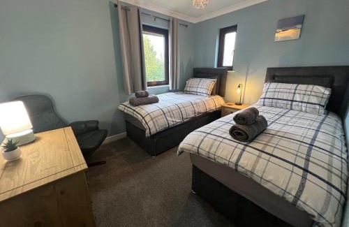 Milton Keynes House | DONT BOOK THIS 2 bed home if you dont want a great house, with super service and close to MK Centre