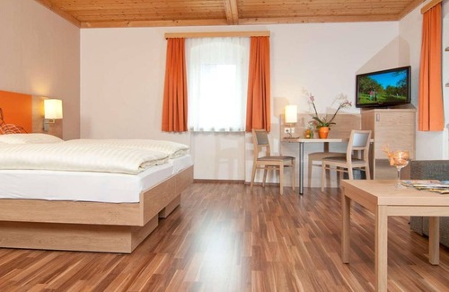 Treffen House | Doppelzimmer mit Balkon - Hotel Kuchlerwirt