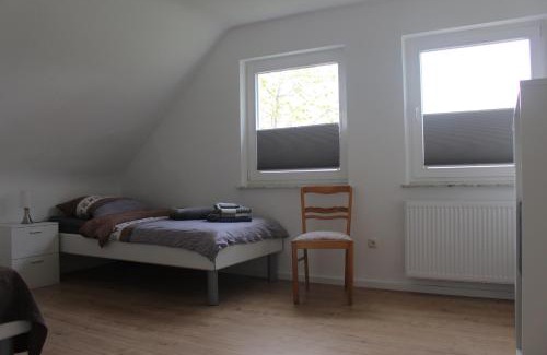 Bad Muender am Deister Apartment | Doppelhaushälfte für Monteure und Gruppen rechte Seite
