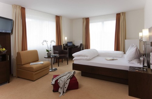 Bad Soden-Salmuenster Apartment | Doppelzimmer Premium mit Dusche und WC