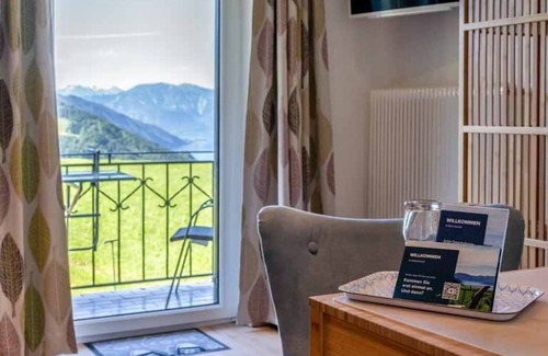 Weyregg am Attersee Apartment | Doppelzimmer 8 - Brandnerhof