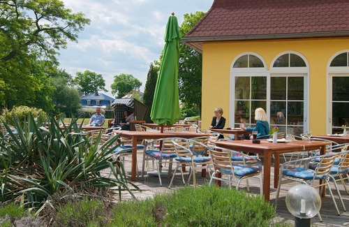 Brielow House | Doppelzimmer Economy - Seehotel Brandenburg