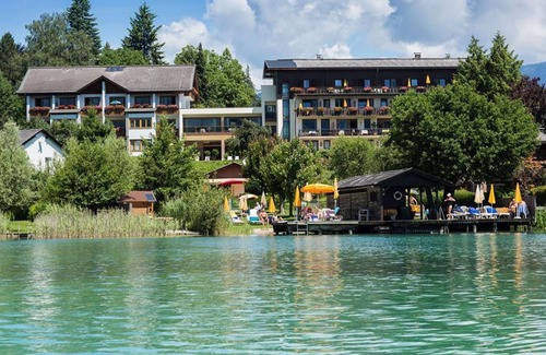 Drobollach am Faakersee House | Doppelzimmer Mittagskogel - Seehotel Ressmann