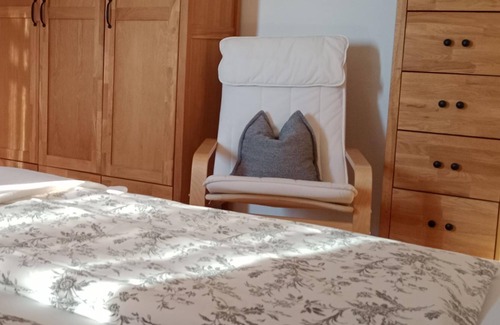 Lendorf Apartment | Doppelzimmer Morgentau - Bauernhof Stauder
