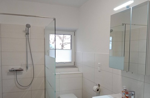 Lendorf Apartment | Doppelzimmer Morgentau - Bauernhof Stauder
