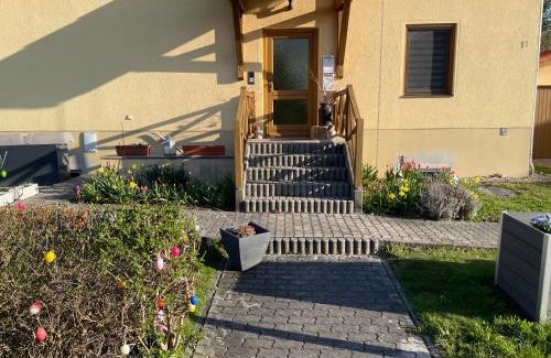 Oberseifersdorf Apartment | Dorfidyll im Grünen