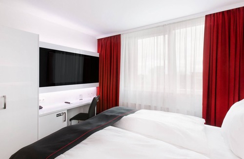 Region Hannover District Hotel | DORMERO Hotel Hannover – Langenhagen Airport