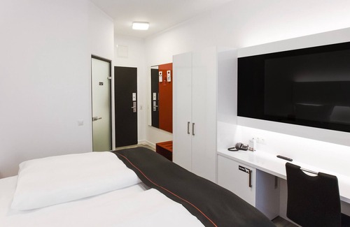 Region Hannover District Hotel | DORMERO Hotel Hannover – Langenhagen Airport