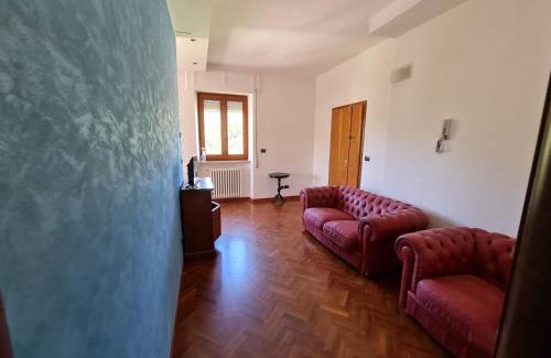 Amandola House | DORMI DA ME DORMI DA RE