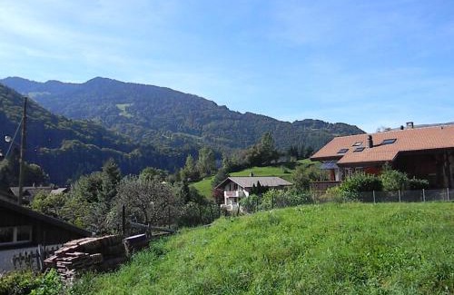 Gsteigwiler Apartment | Dorner Rustic Chalet