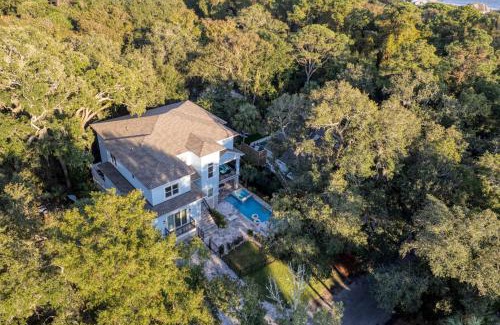 North Forest Beach House | Dory by AvantStay Walk to the Beach Luxe Home